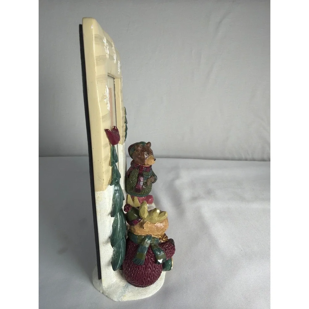 VINTAGE Circa 2000 Winter Kohl's Bear Moose Picture Frame Unisex 4x6 Cream